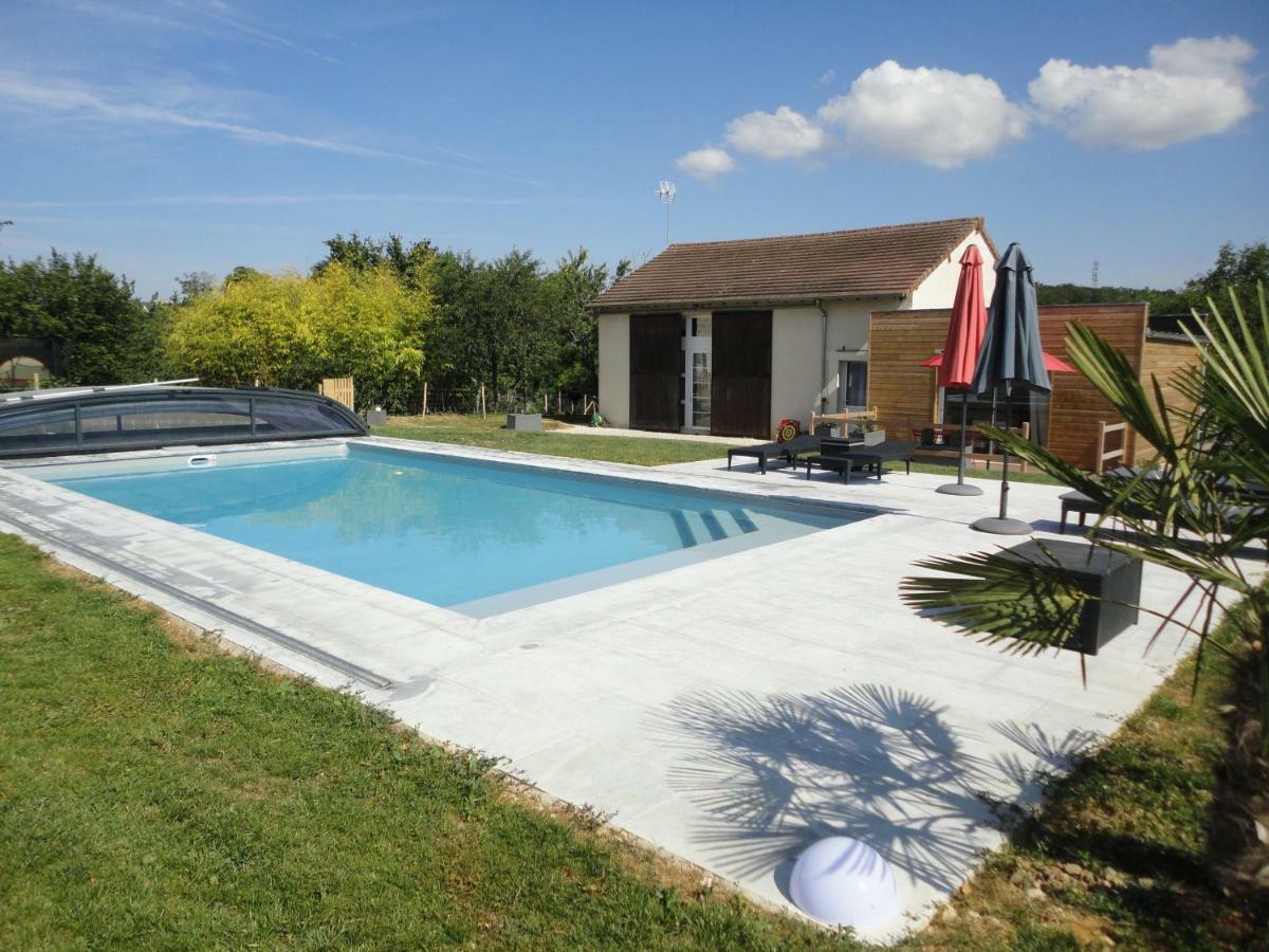 Le Hameau Du Peu Villa Châteauvieux Exterior photo